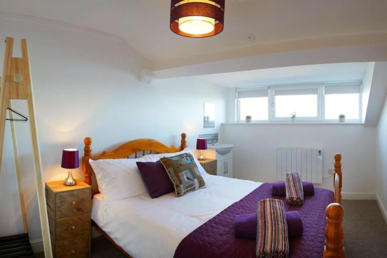 Denelea - Stunning Sea Views! Scarborough Exterior foto