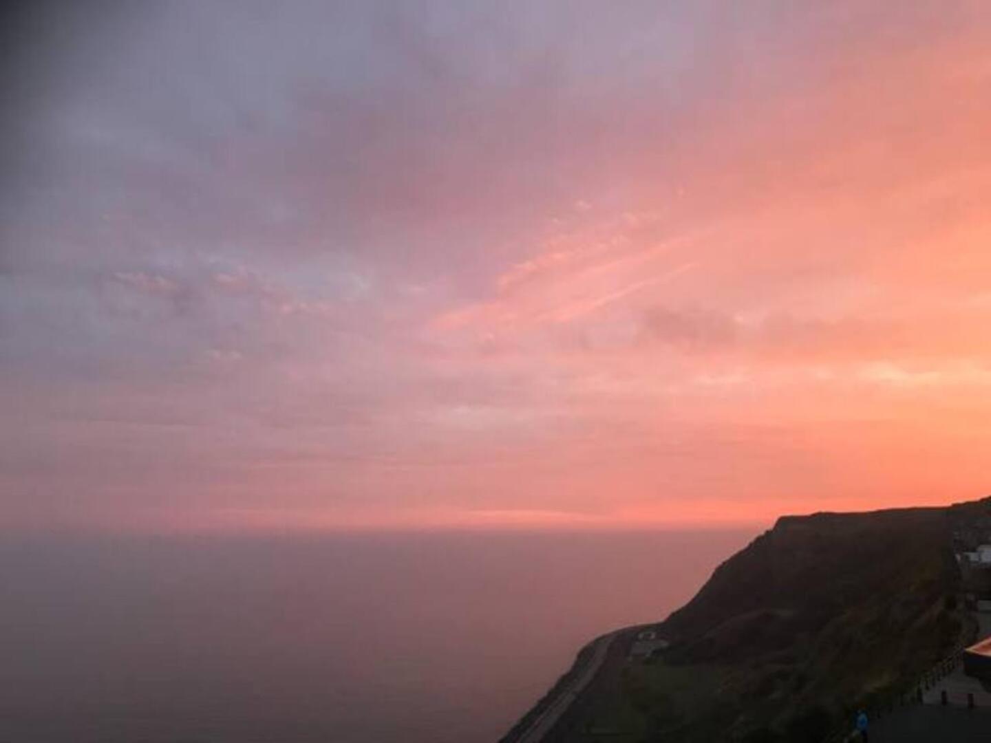 Denelea - Stunning Sea Views! Scarborough Exterior foto