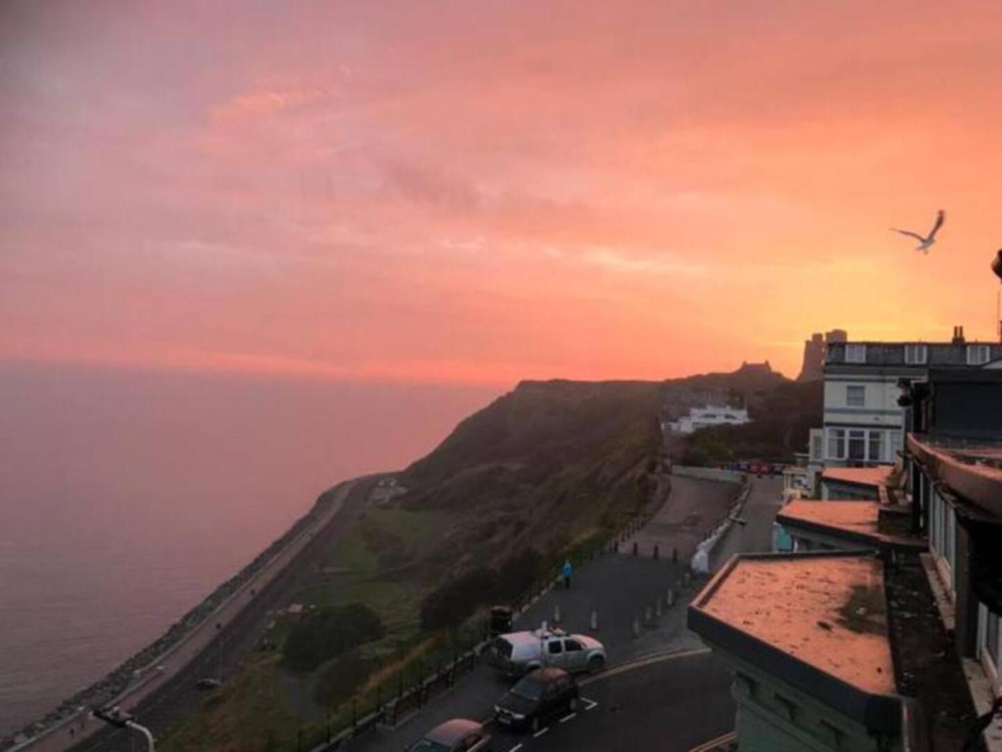 Denelea - Stunning Sea Views! Scarborough Exterior foto