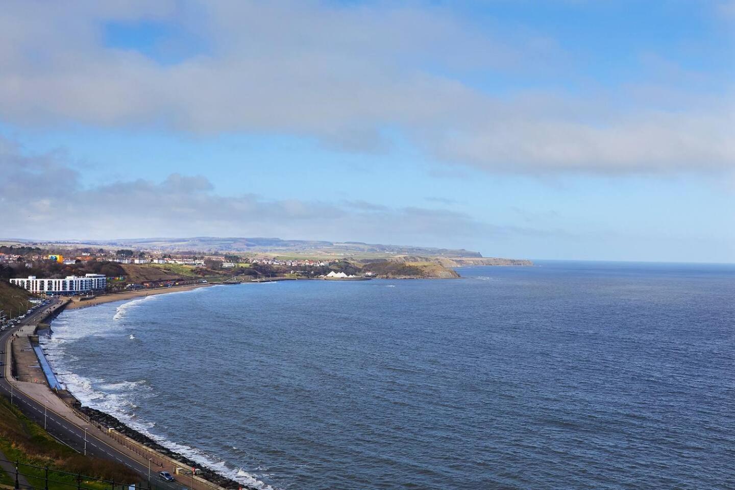 Denelea - Stunning Sea Views! Scarborough Exterior foto